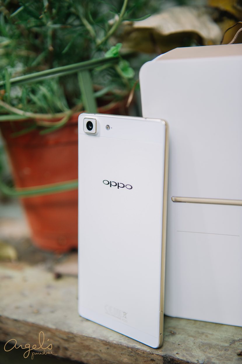 oppo10MP_angel_outfit_20150222_375