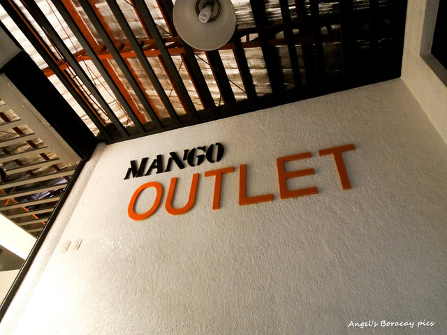 ☀自助長灘島Boracay☀島上小驚喜S3的【Mango Outlet】+【巨大沙雕】